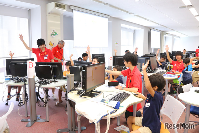 F@IT Kids Club×千葉工業大学プログラミングサマースクール2018のようす