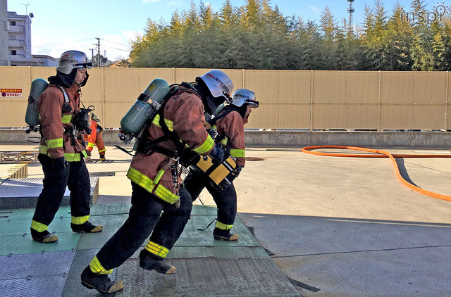 神戸市消防局北消防署での訓練風景。