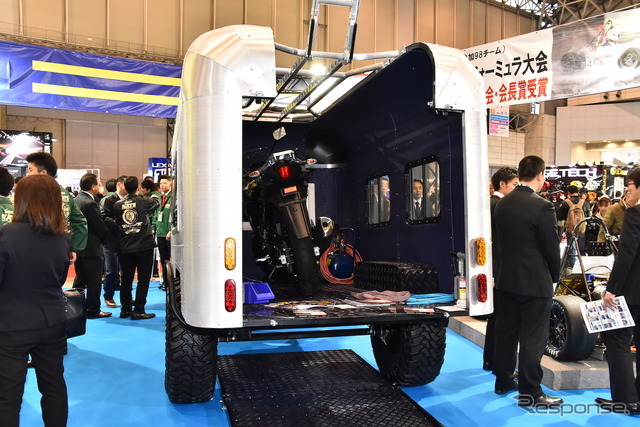 日本自動車大学校ブース（東京オートサロン2019）