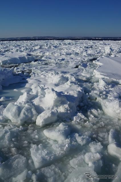 北海道網走の流氷船 オーロラ号 が3月31日まで運行中（撮影日：1月25日）