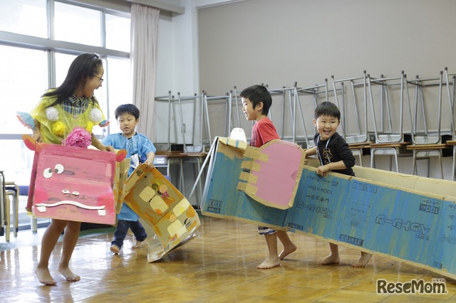 「芸術体験ひろば2019」あそぶんぶんとわくわくの森