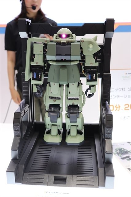 このザク……動くぞ！？ガンダムで学ぶプログラミング「ジオニックテクニクス」【おもちゃショー2019】