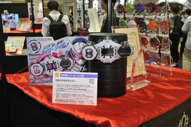 「東京おもちゃショー2019」 最新玩具やトレンドは？ HIKAKINコラボ玩具やメガドライブミニまで【レポート】