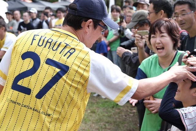 古田敦也が参加！キャッチボールイベント「Tokyo Catch Ball Club」10月開催