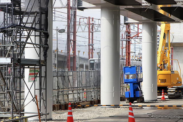 竹ノ塚駅 引き上げ線にとまる東武10000系（2020年5月12日撮影）