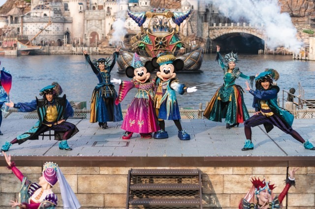 人気のイベントが軒並み中止に…(C) Disney