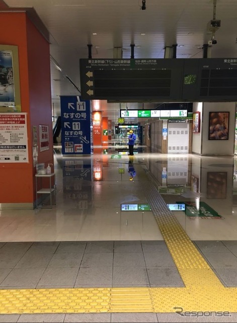 漏水した郡山駅。