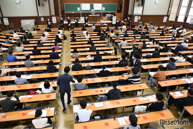大学入学共通テストの受験風景（1月16日、東京大学）