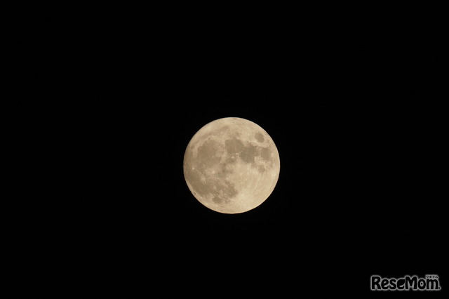 2020年展望台から撮影した中秋の名月