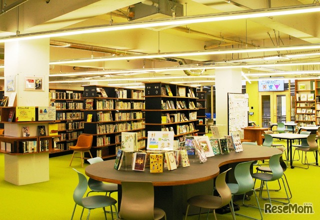 図書室の蔵書は5万冊
