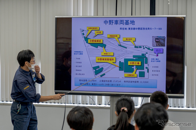 東京ドームの1.26倍の敷地面積。車両基地としてはそんなに大きくないとのこと。