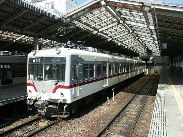 富山地鉄の電鉄富山駅。地鉄は路面電車を除く全線で利用できる。
