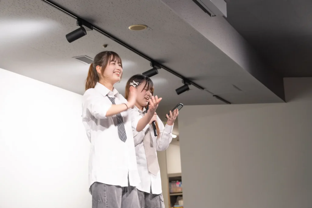 HR高等学院
