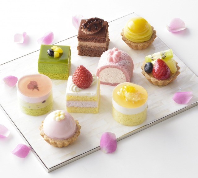 こころ華やぐ春色プチケーキの詰め合わせ 3月15日に プチセレクション 春菓 9個入 を新発売 Pr Times リセマム