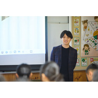 小学生に向けてキャリア教育授業を実施 - 3D都市モデルを交えた“未来のまち”の学びも紹介