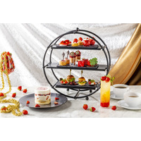 いちごとチョコレートのアフタヌーンティー“幸運の始まり”  一瞬のとろける贅沢パンケーキ