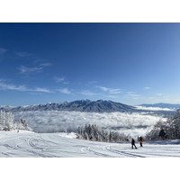 長野・富士見町諏訪南ICから7分、ゴンドラ1本で標高差730m・最大滑走距離3,000m富士見パノラマリゾートが12月20日に今季オープン