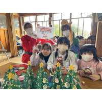 ダイナム、全国の子ども食堂等96施設、約7,000人へクリスマスプレゼントを訪問寄贈