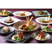 沖縄本島・うるま市【極上 海老蟹 飲茶三昧】1～3月限定。夜景が美しいガーデンレストランで海老と蟹のスペシャル料理に舌鼓。