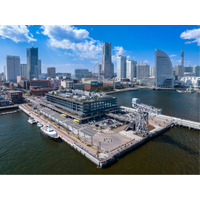 2026年春 ニューオープン。横浜ハンマーヘッドに新たな食の拠点が誕生。1階に「I'm donut？」をはじめとした3ブランドが同時出店、2階には日本初上陸・タイ発のパッタイ専門店がニューオープン！