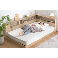 【新生活応援】側面にまで棚を備えた『L字収納付きベッド』ベッド周りに置きたいモノが「きちんと置ける」安心感を！