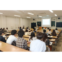 【鹿児島大学】スキマ時間を学びのチャンスに！科目数は82科目。2026年度前期公開授業の受講生を募集いたします。