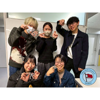 早稲田大学×唐津南高校、回収ペットボトルキャップを“身につけるアップサイクル”へ