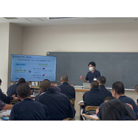 【開催レポート】ドラックストア トモズ　川崎市立橘高等学校でスポーツ栄養セミナーを実施