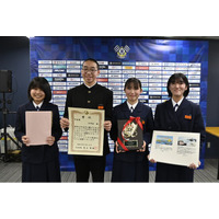 FC今治のホーム「アシックス里山スタジアム」が“未来の教室”に！今治の中学2年生が本気プレゼン「ふるさとキャリア教育発表大会」【愛媛県今治市】