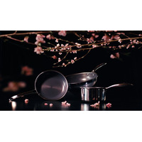 HexClad、新生活を応援する4つのフライパンセットを期間限定で展開　この春、キッチンから新しい暮らしを。