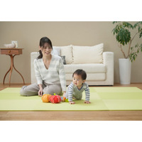国が動く“子どもロコモ” 床育児で子どもの成長を支える『デニム置き畳』リビングになじむ新色を3月17日追加発売