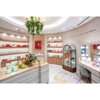 【六本木ヒルズ春まつり2026】待ち時間までお祭りの主役に！ハリウッドが、春を彩るフェイスペイント＆豪華ガラポンブースを出展