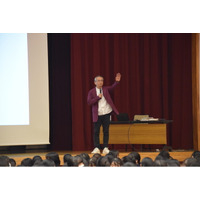 【十文字中学・高等学校】自己発信コース「総合的な探究の時間（J-Lab.）」特別探究プログラム～土井善晴先生とともに考える「食事学から見つめる自分のCore」～