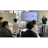 千葉商科大学生と産学連携で次世代断熱パネル「SDパネル」の販路拡大へ