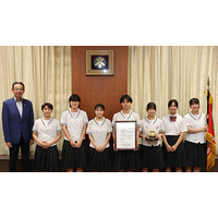 高槻市の金光大阪高等学校剣道部がインターハイ出場を市長に報告