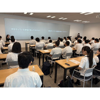 SB C&S、ソフトバンクと合同で実践学園中学校・高等学校の企業体験を実施