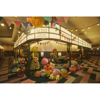 【1955 東京ベイ】レトロアメリカンな空間で収穫祭を楽しむイベント「OLDIES HALLOWEEN NIGHT」開催