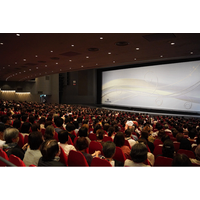 【コープデリ】宝塚歌劇 宙組「親子三世代コープデリ貸切公演」を開催