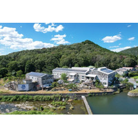 兵庫・西脇市「tamaki niime」で播州織のものづくりを体感 Lab見学と“自分で仕上げる”ショールカット＆タグ縫いツアーを10月10日（土）・11日（日）開催